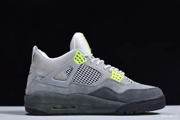 Jordan CT5342-007 Air SE 4 Neon 0502